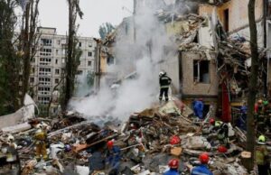 Victime d’un séisme, la Russie poursuit ses frappes contre l’Ukraine