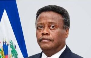 « C’en est trop ! » Fritz Alphonse Jean charge le Premier ministre sur l’insécurité