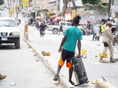 Des chauffeurs du transport en commun protestent contre l’augmentation du carburant