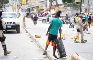 Des chauffeurs du transport en commun protestent contre l’augmentation du carburant