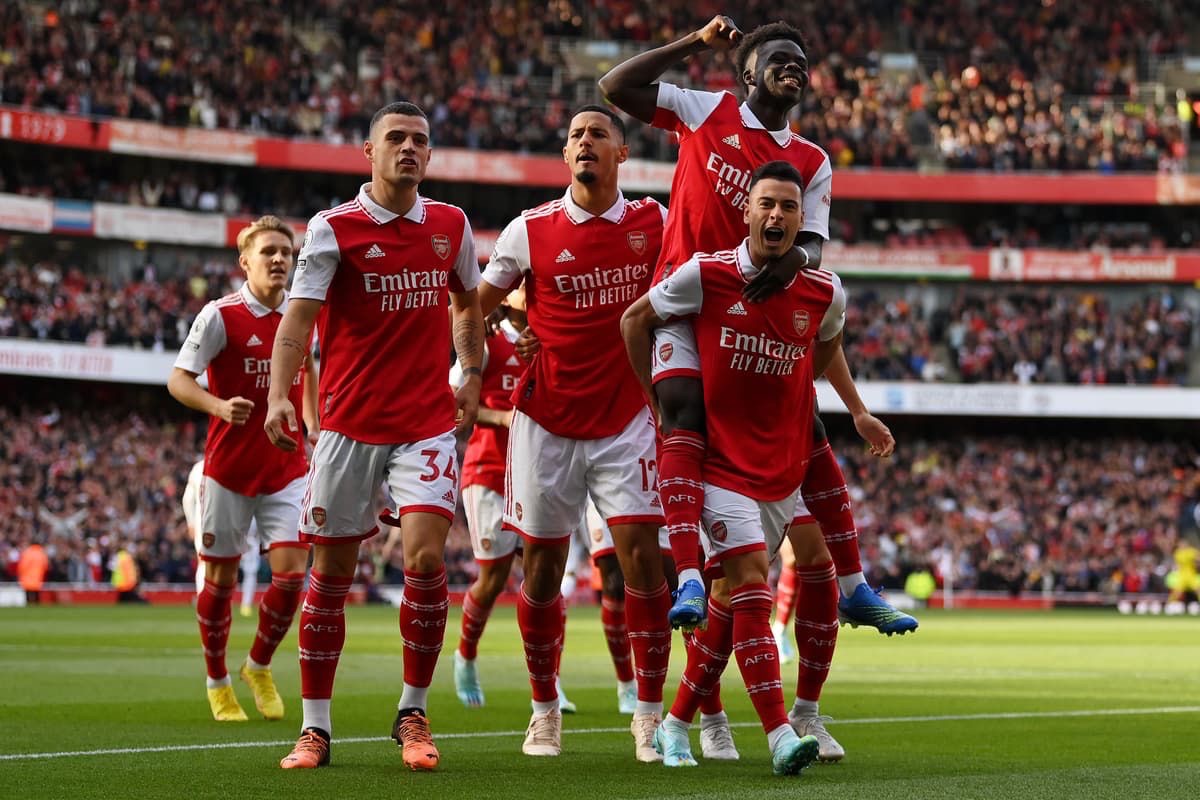 Arsenal sacré champion de Premier League 2026 en Angleterre : un retour historique après 22 ans d’attente